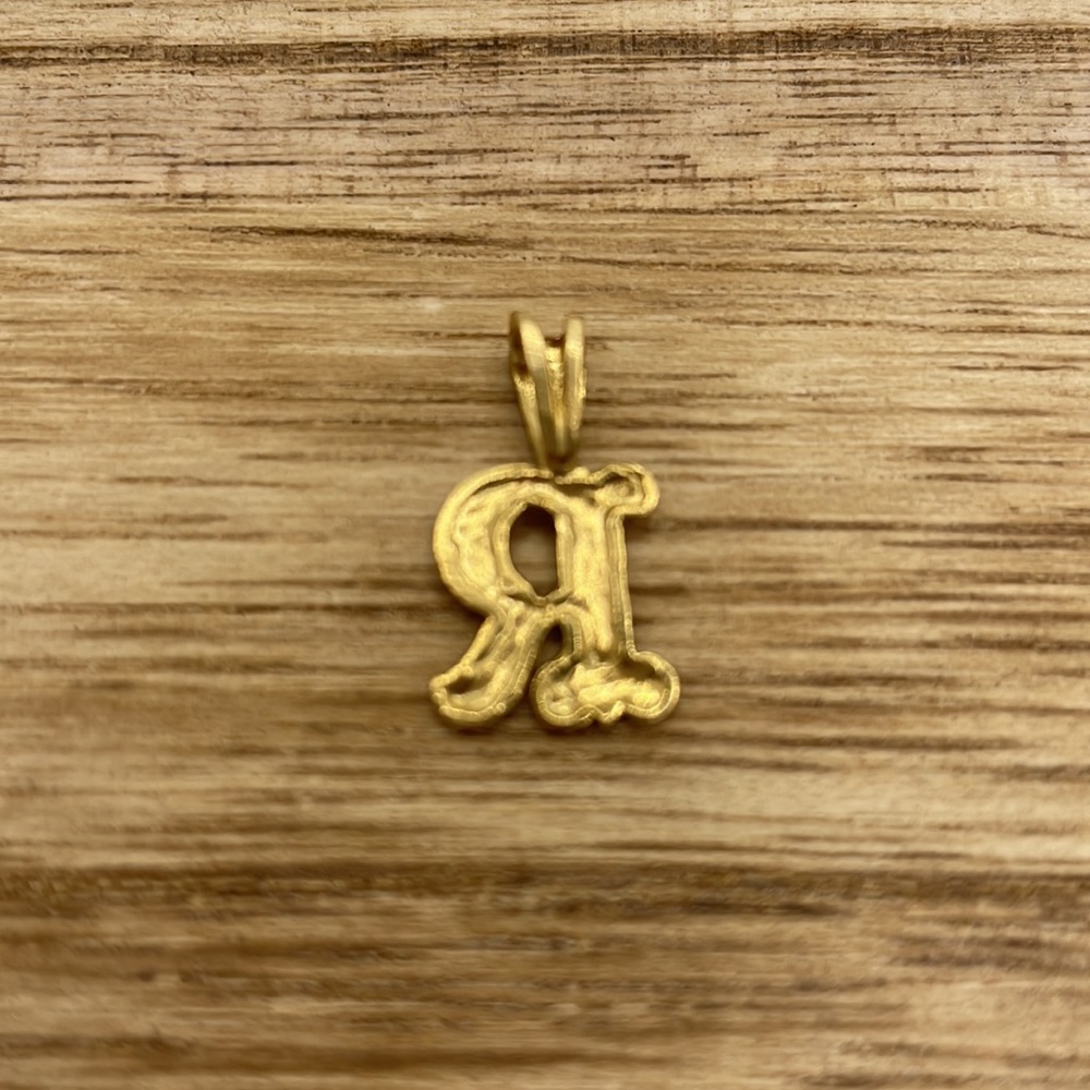 14K Gold “R” Pendant - Picture 3 of 4